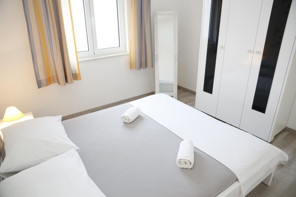 Apartments Gabrijel Vodice Exterior foto